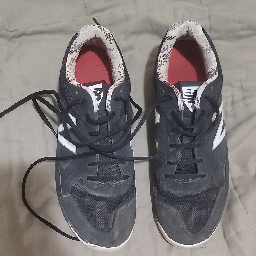 Men's New Balance Cleats - Picture 8 of 8